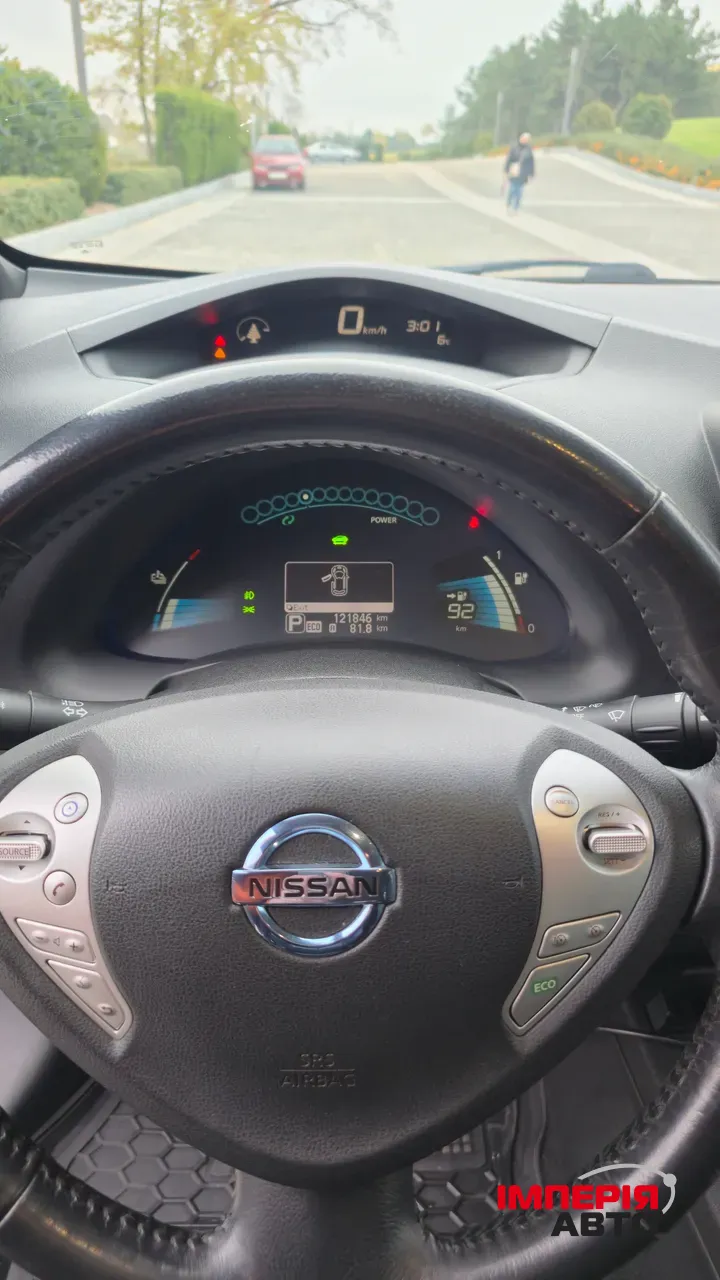Nissan Leaf - фото 11
