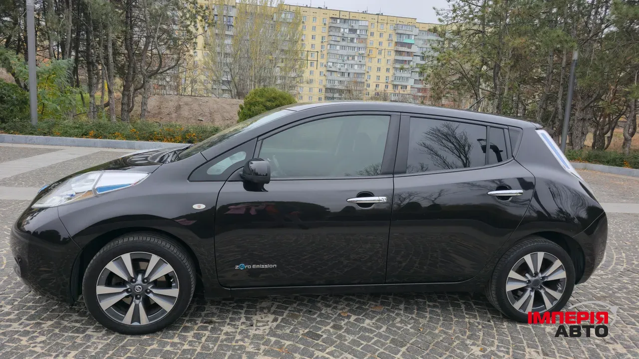 Nissan Leaf - фото 26