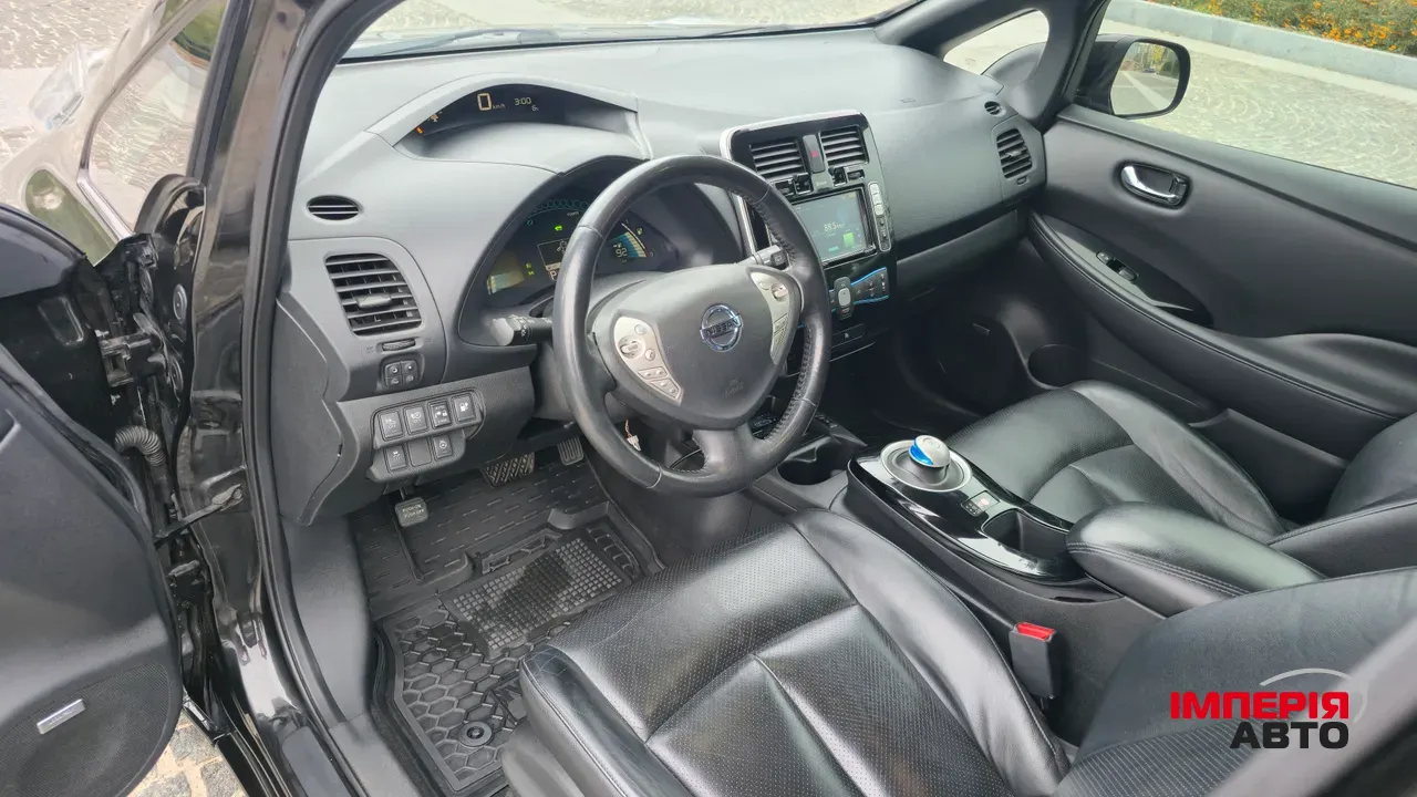 Nissan Leaf - фото 16