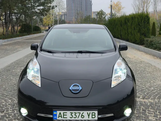Nissan Leaf - фото 5