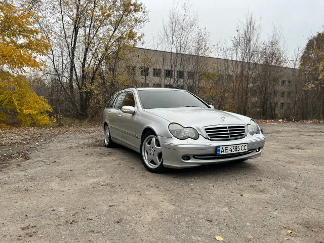 Mercedes-Benz C-Класс - фото 5