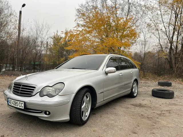 Mercedes-Benz C-Класс - фото 4