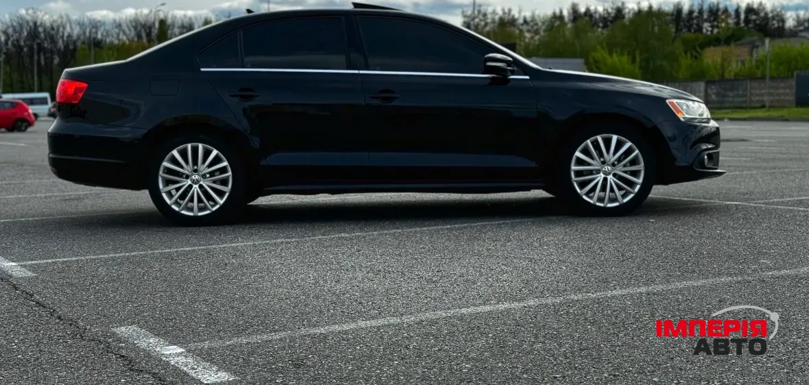 Volkswagen Jetta - фото 5