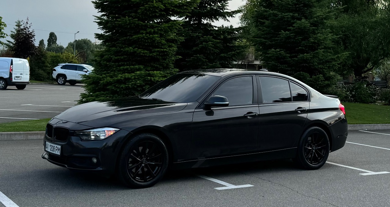 BMW 3 серії 2015, Вишневе, $14 900 - зображення 4