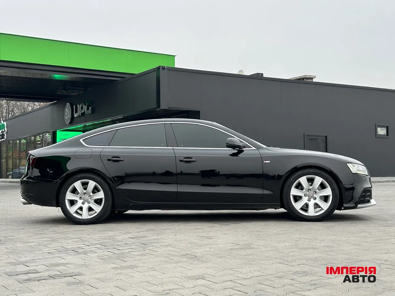 Audi A5 - фото 12