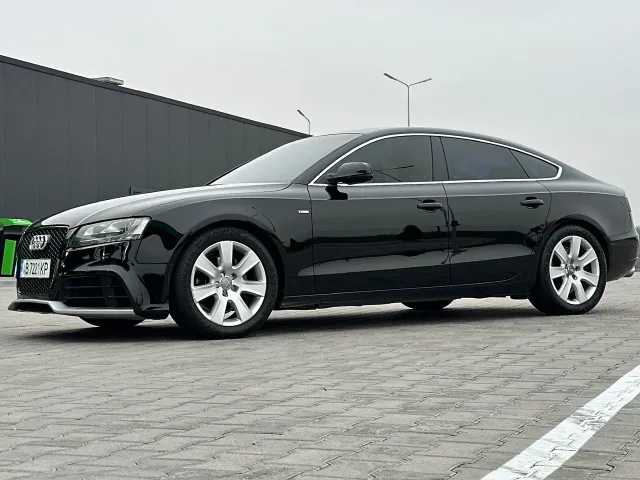 Audi A5 - фото 4