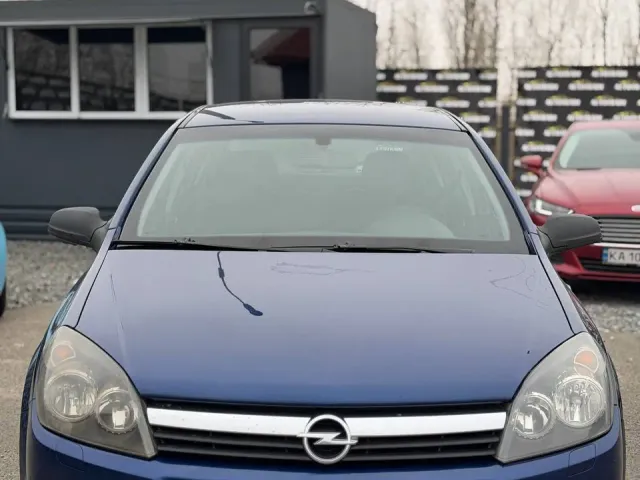 Opel Astra - фото 3