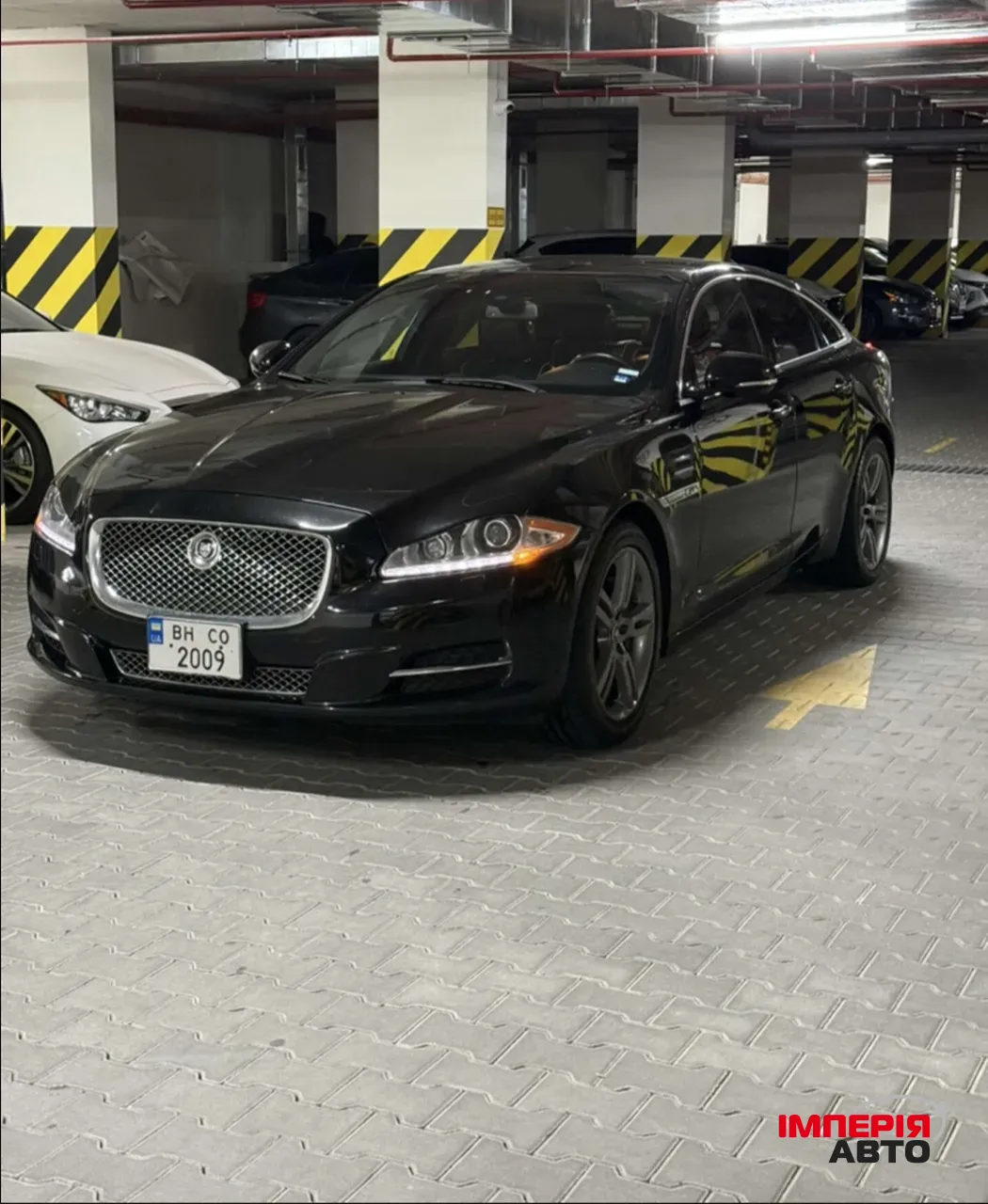 Jaguar XJ - фото 3