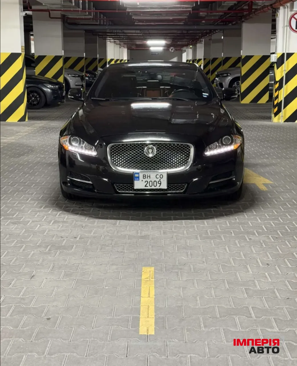 Jaguar XJ - фото 1