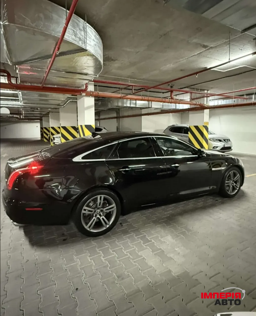 Jaguar XJ - фото 8