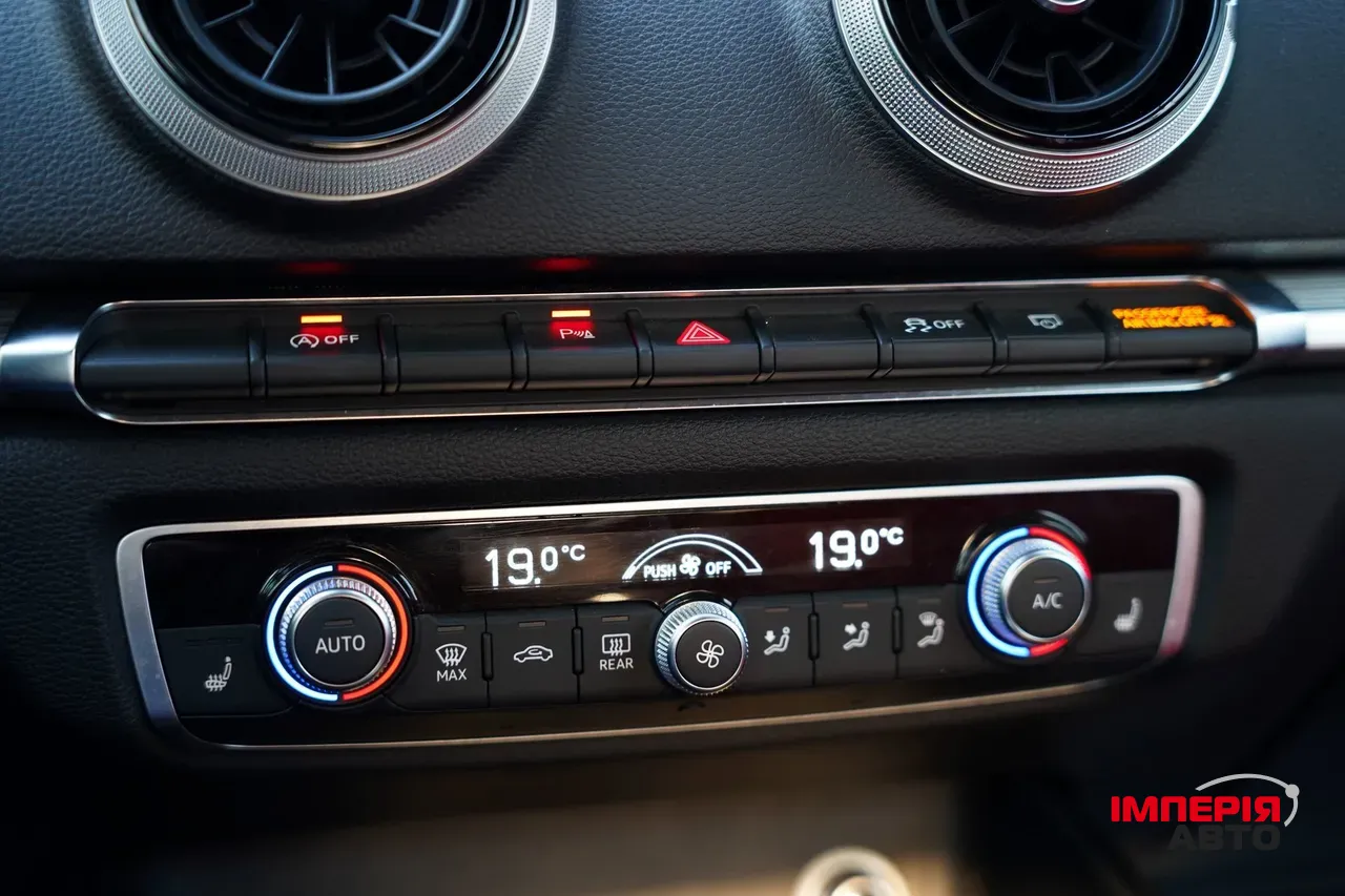 Audi A3 - фото 20