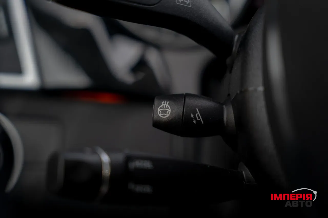 Mercedes-Benz M-Класс - фото 24