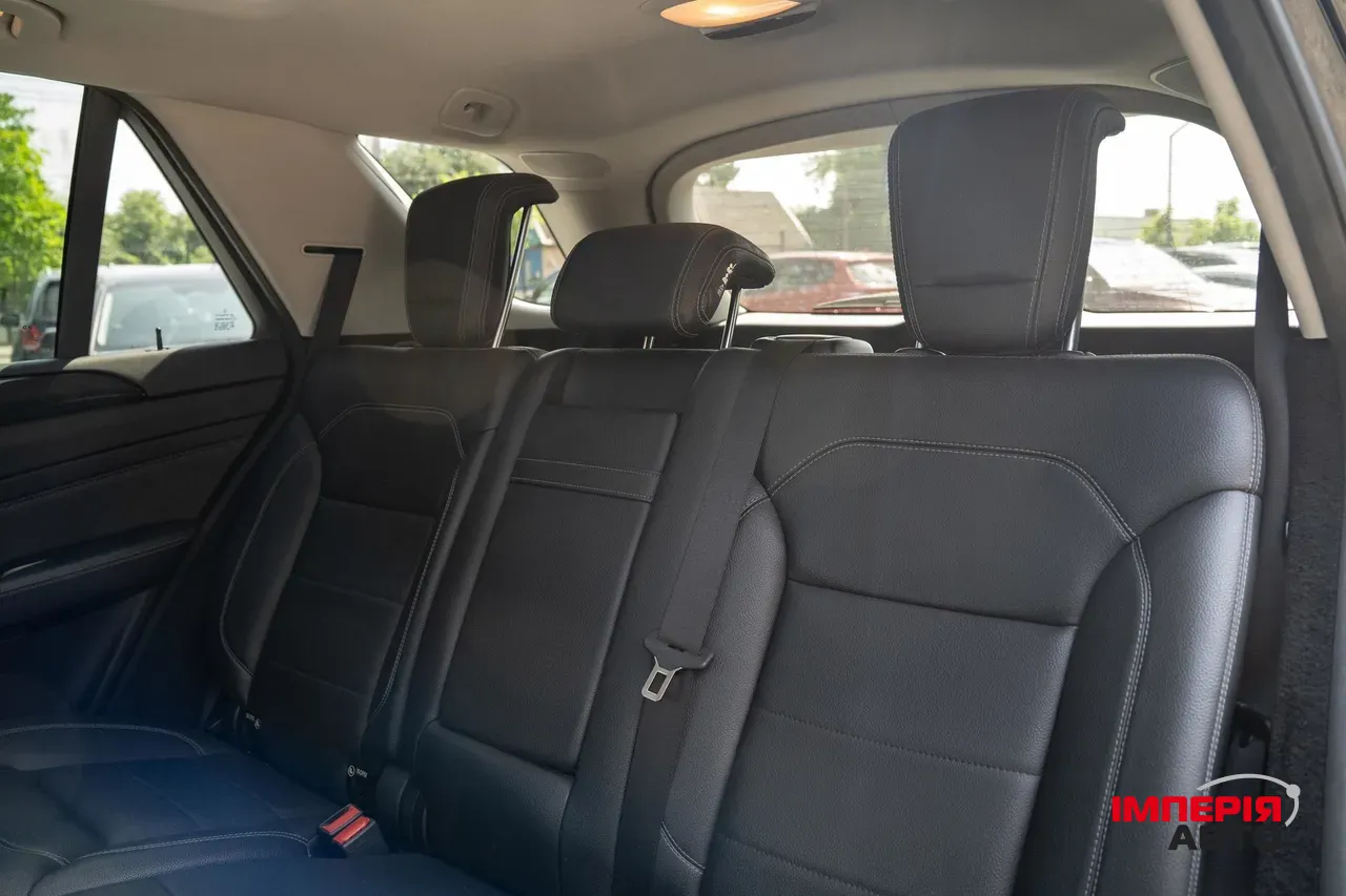 Mercedes-Benz M-Класс - фото 33