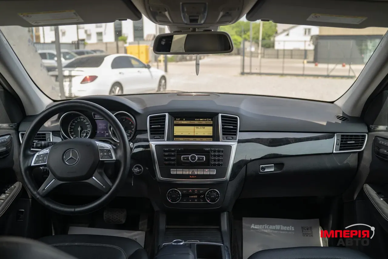 Mercedes-Benz M-Класс - фото 21