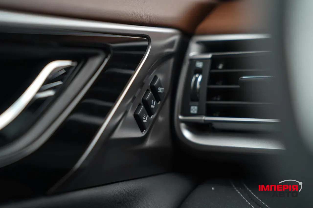 Subaru Outback - фото 19