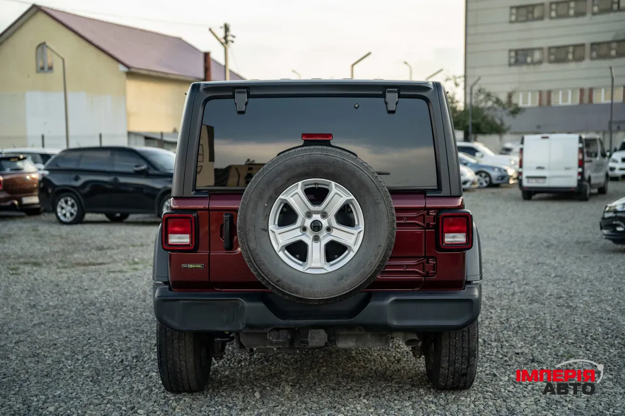 Jeep Wrangler - фото 5