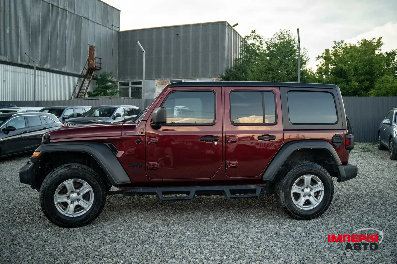Jeep Wrangler - фото 4