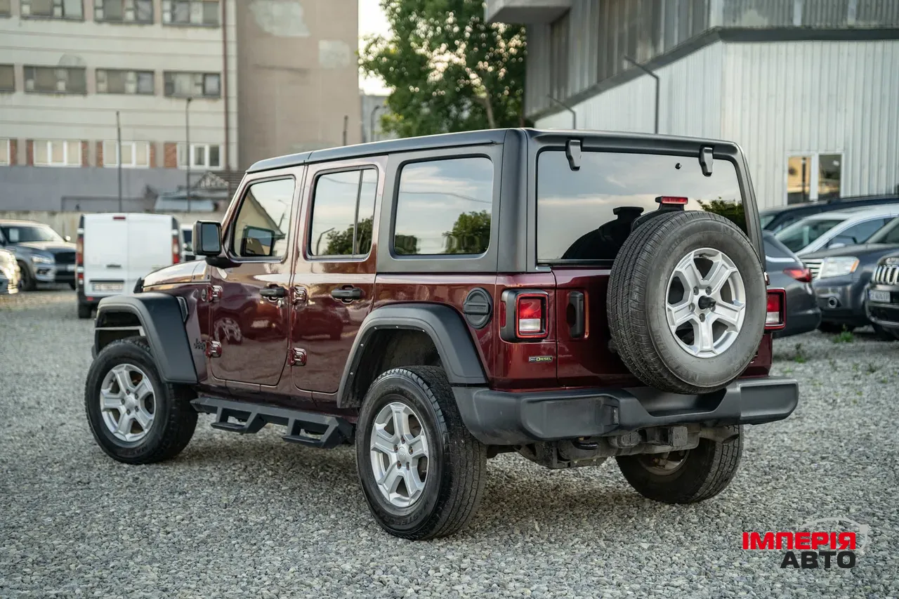 Jeep Wrangler - фото 6