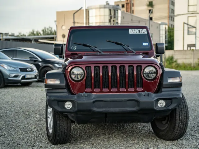 Jeep Wrangler - фото 2