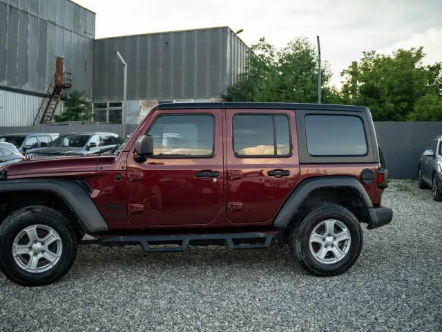 Jeep Wrangler - фото 4