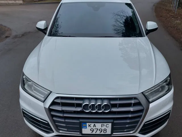 Audi Q5 - фото 2