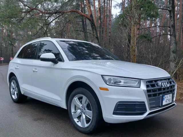 Audi Q5 - фото 3