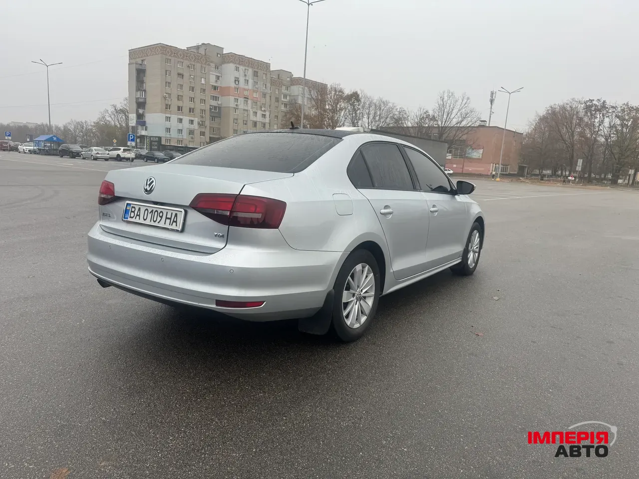 Volkswagen Jetta - фото 6