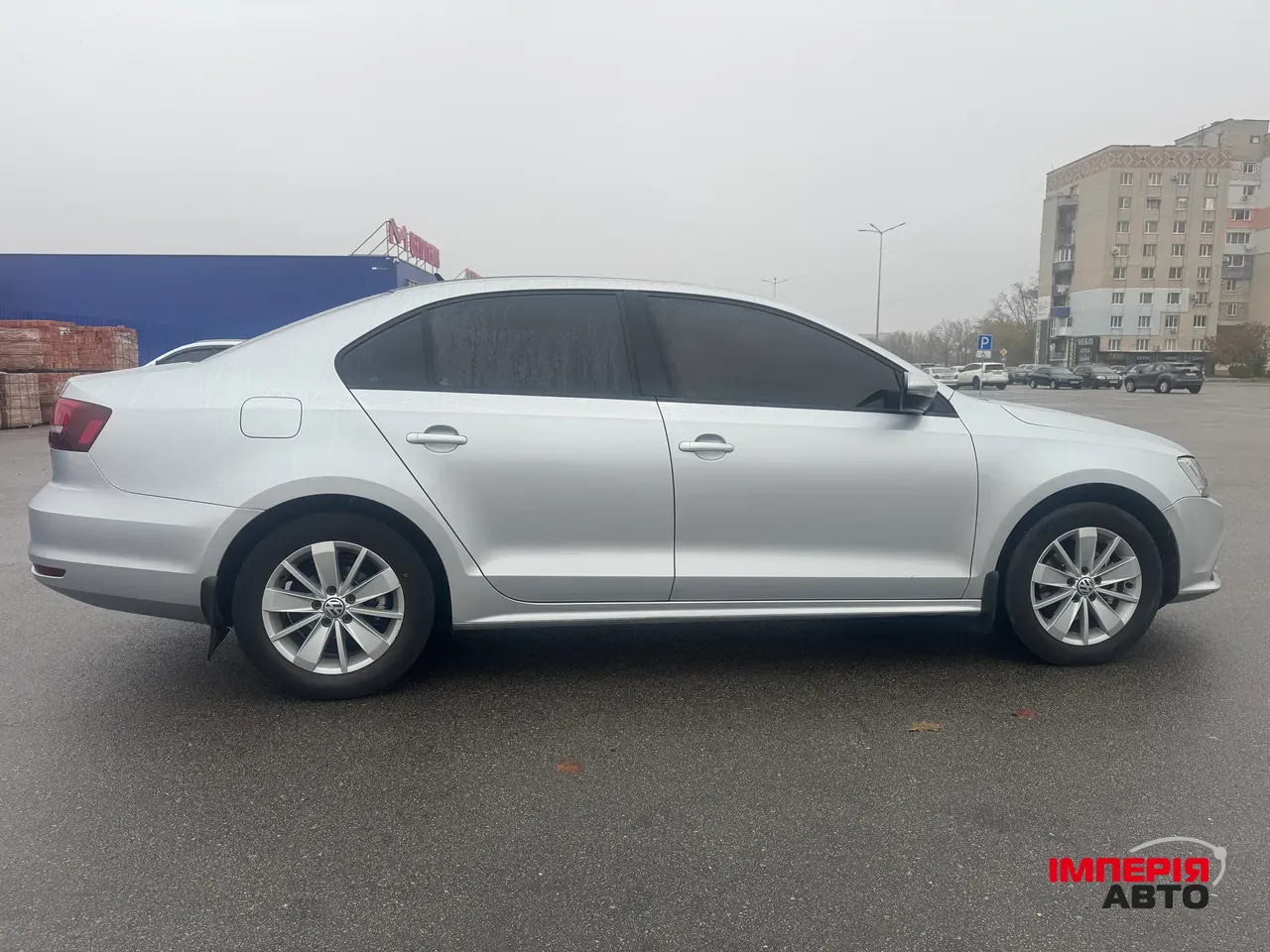 Volkswagen Jetta - фото 5