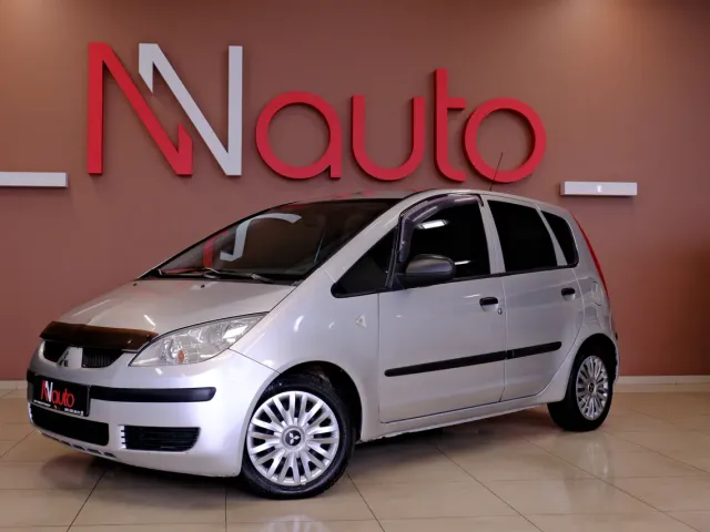 Mitsubishi Colt - фото 1