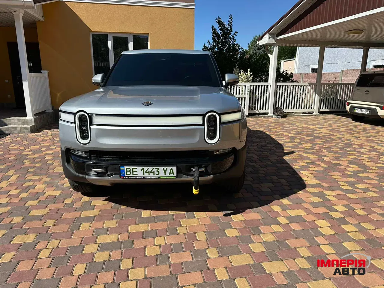 Rivian R1T - фото 16