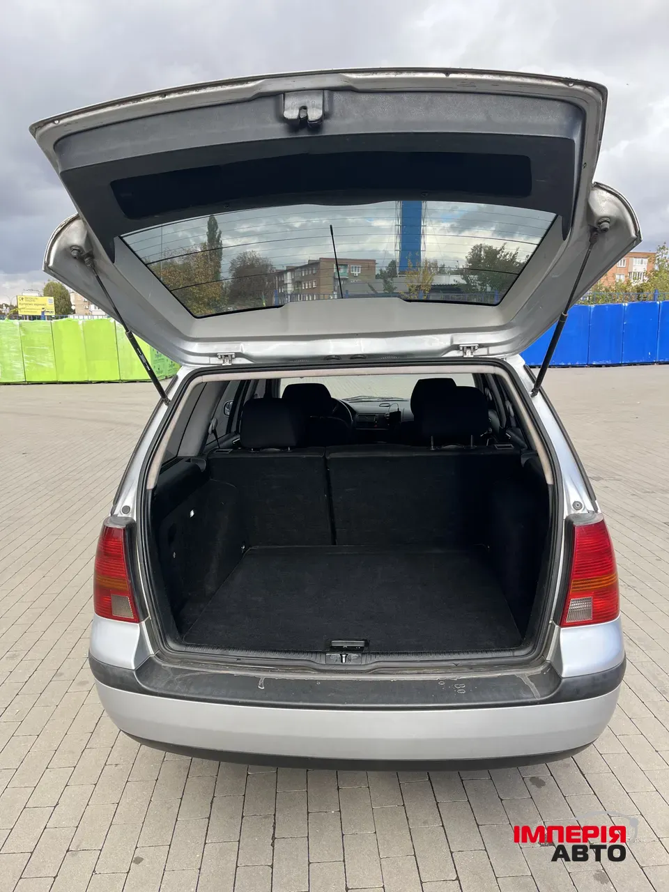 Volkswagen Golf - фото 11