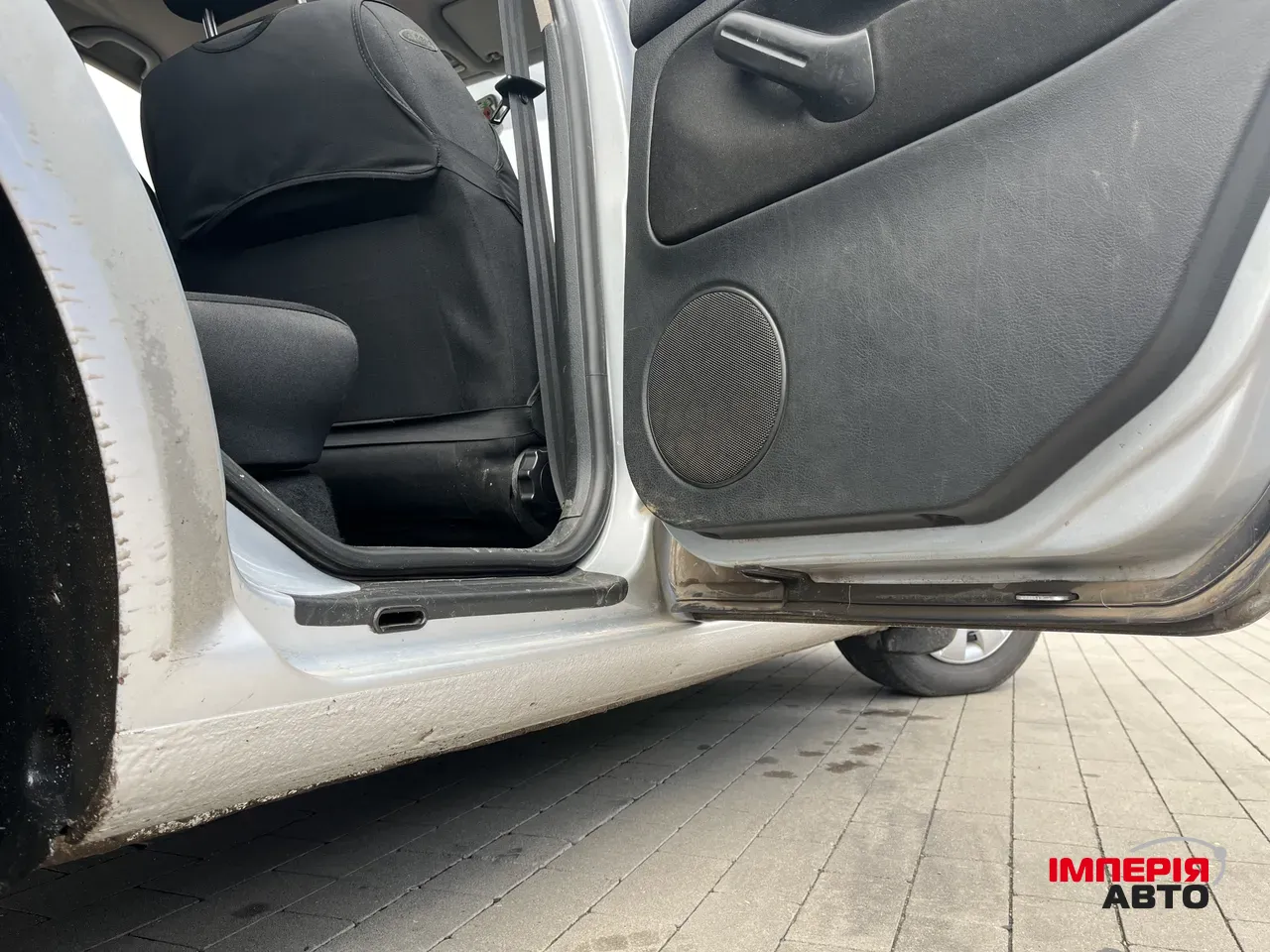 Volkswagen Golf - фото 17