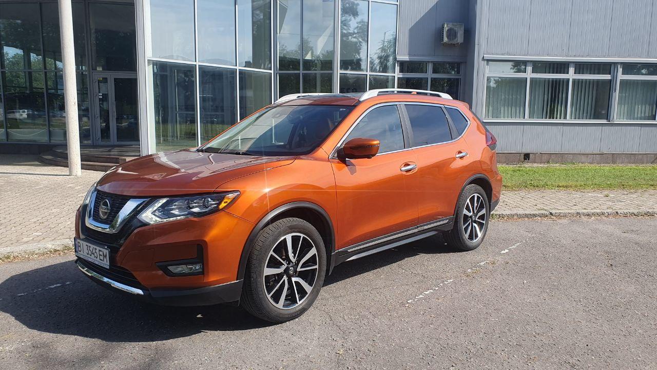Nissan Rogue - фото 1