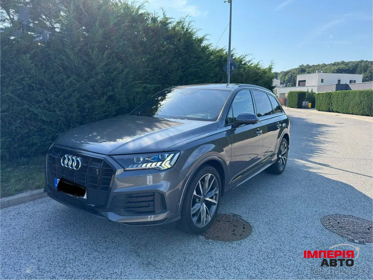 Audi Q7 - фото 2