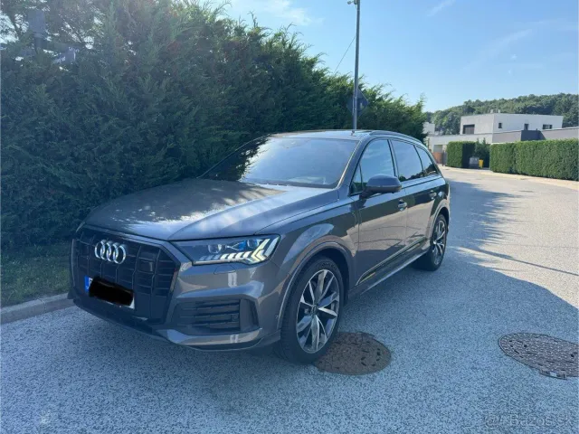 Audi Q7 - фото 2