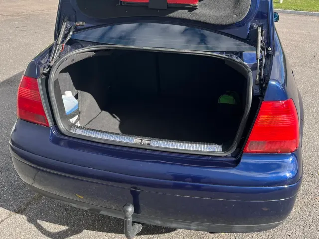 Volkswagen Bora - фото 3