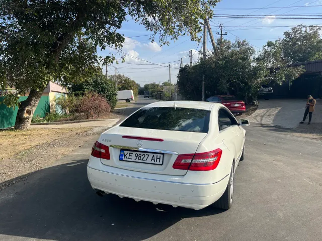 Mercedes-Benz E-Класс - фото 2