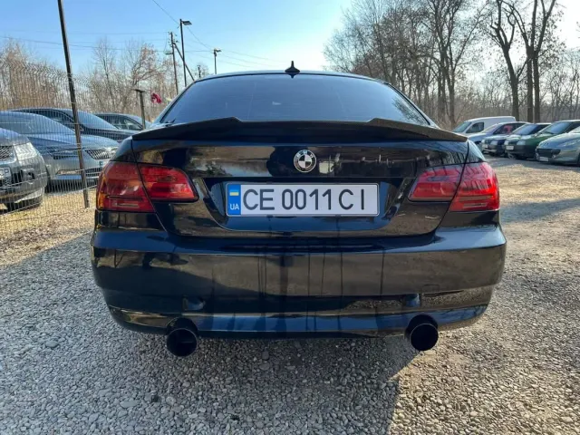 BMW 3 серії - фото 3