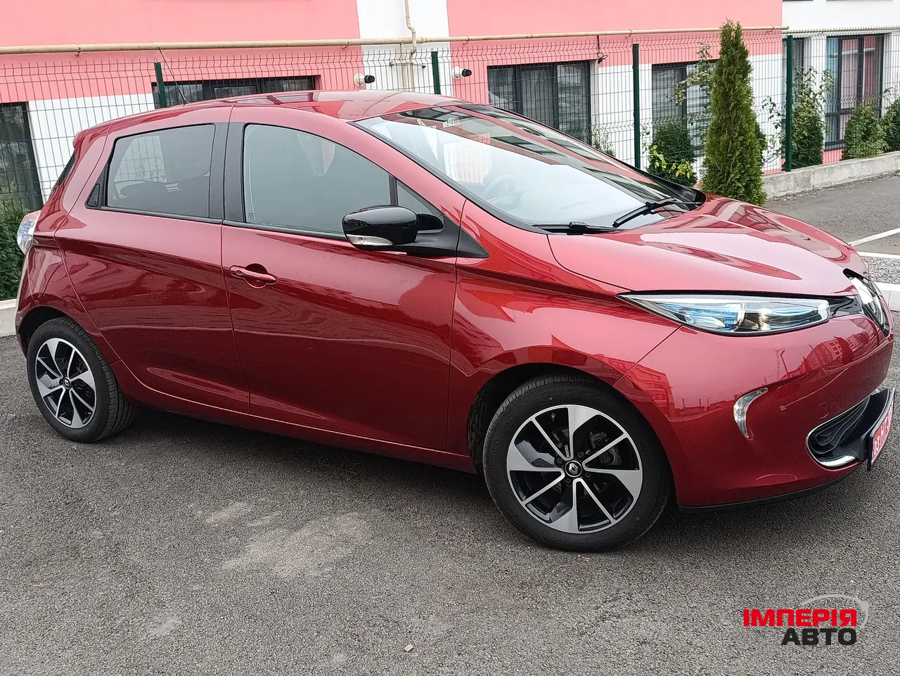 Renault ZOE - фото 3