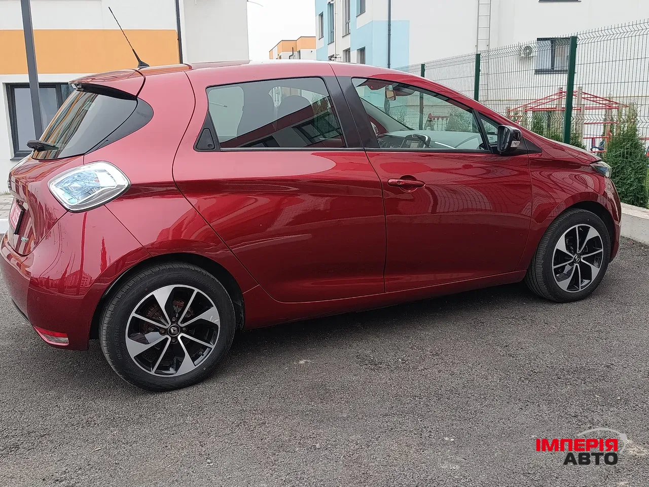 Renault ZOE - фото 9