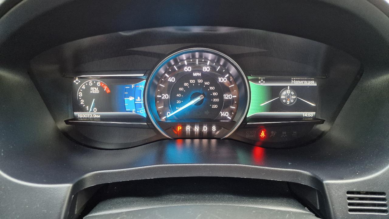 Ford Explorer - фото 9