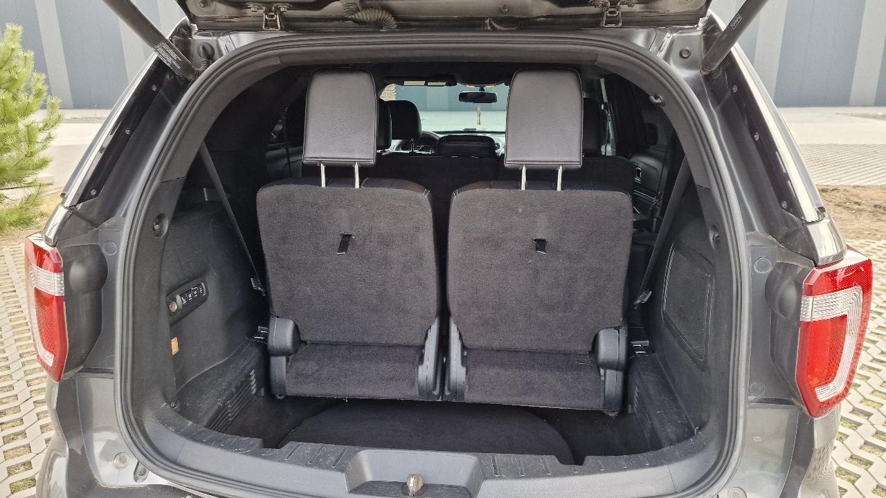 Ford Explorer - фото 33