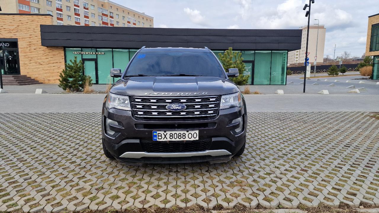 Ford Explorer - фото 20