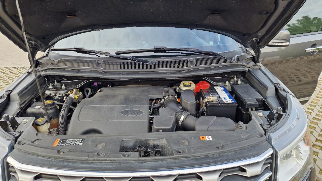 Ford Explorer - фото 13