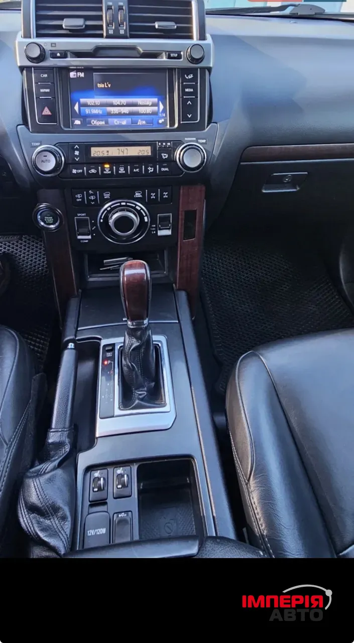 Toyota Land Cruiser Prado - фото 5