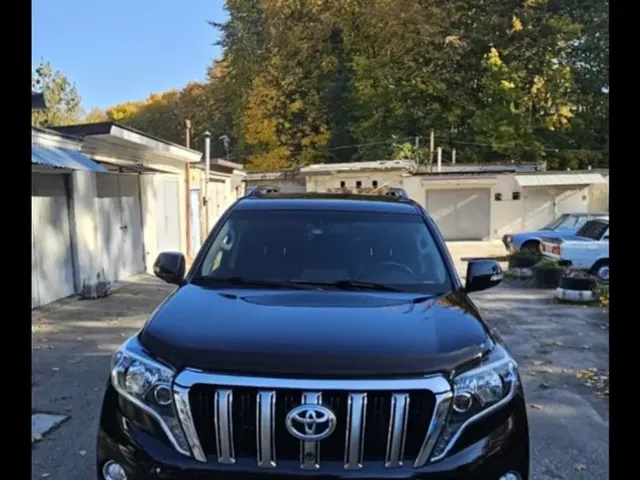 Toyota Land Cruiser Prado - фото 3