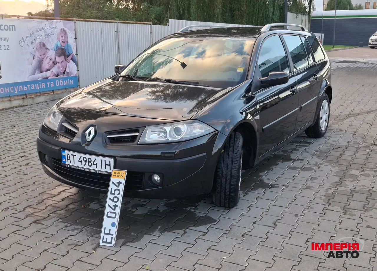 Renault Megane - фото 7