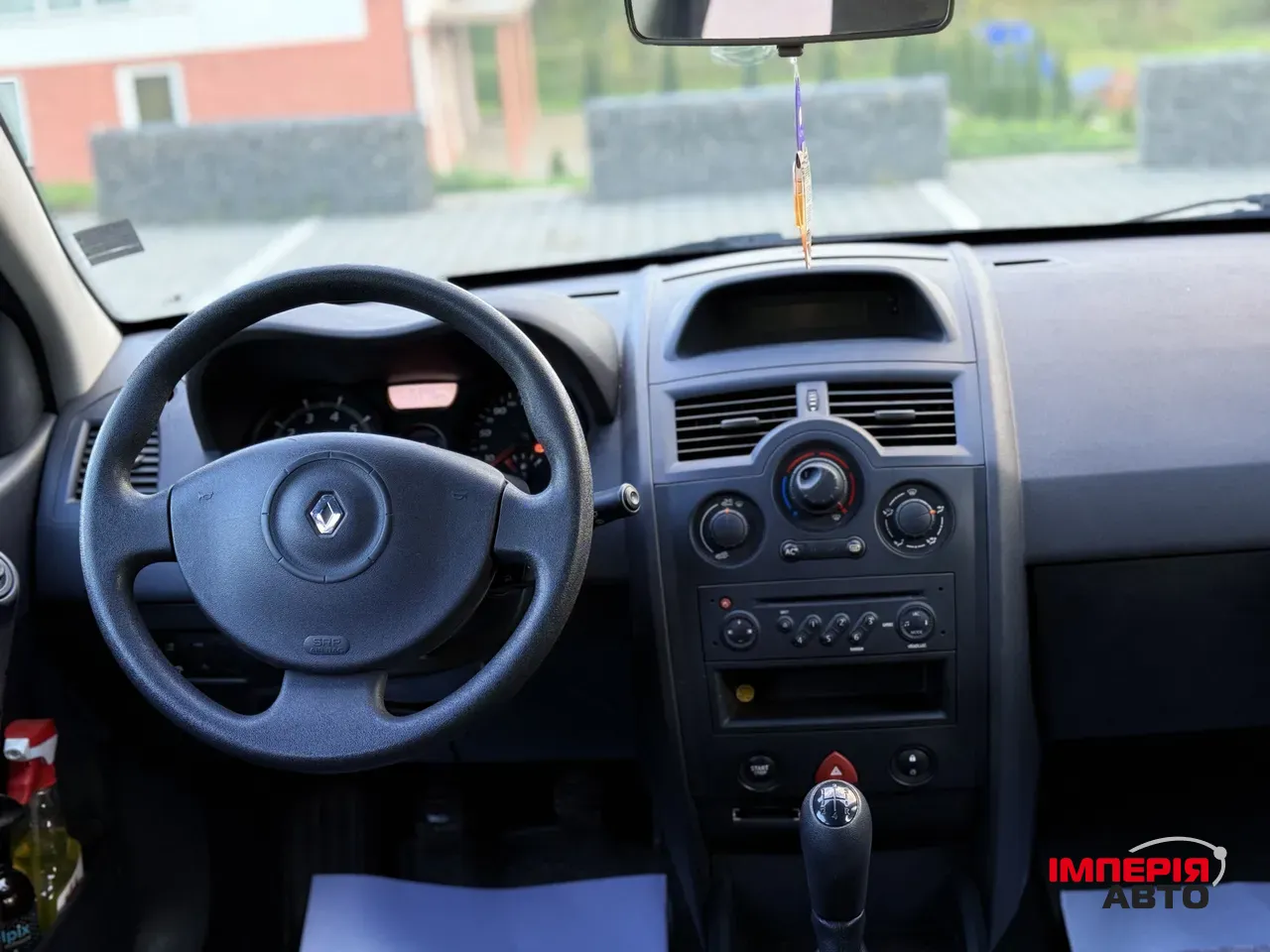 Renault Megane - фото 5