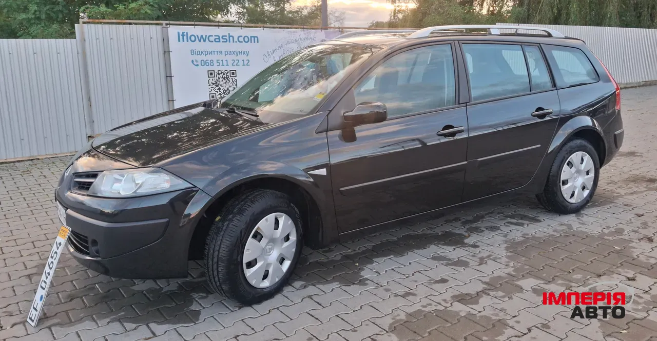 Renault Megane - фото 10