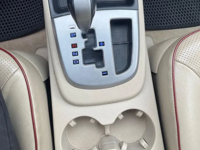 Hyundai Santa Fe - фото 3